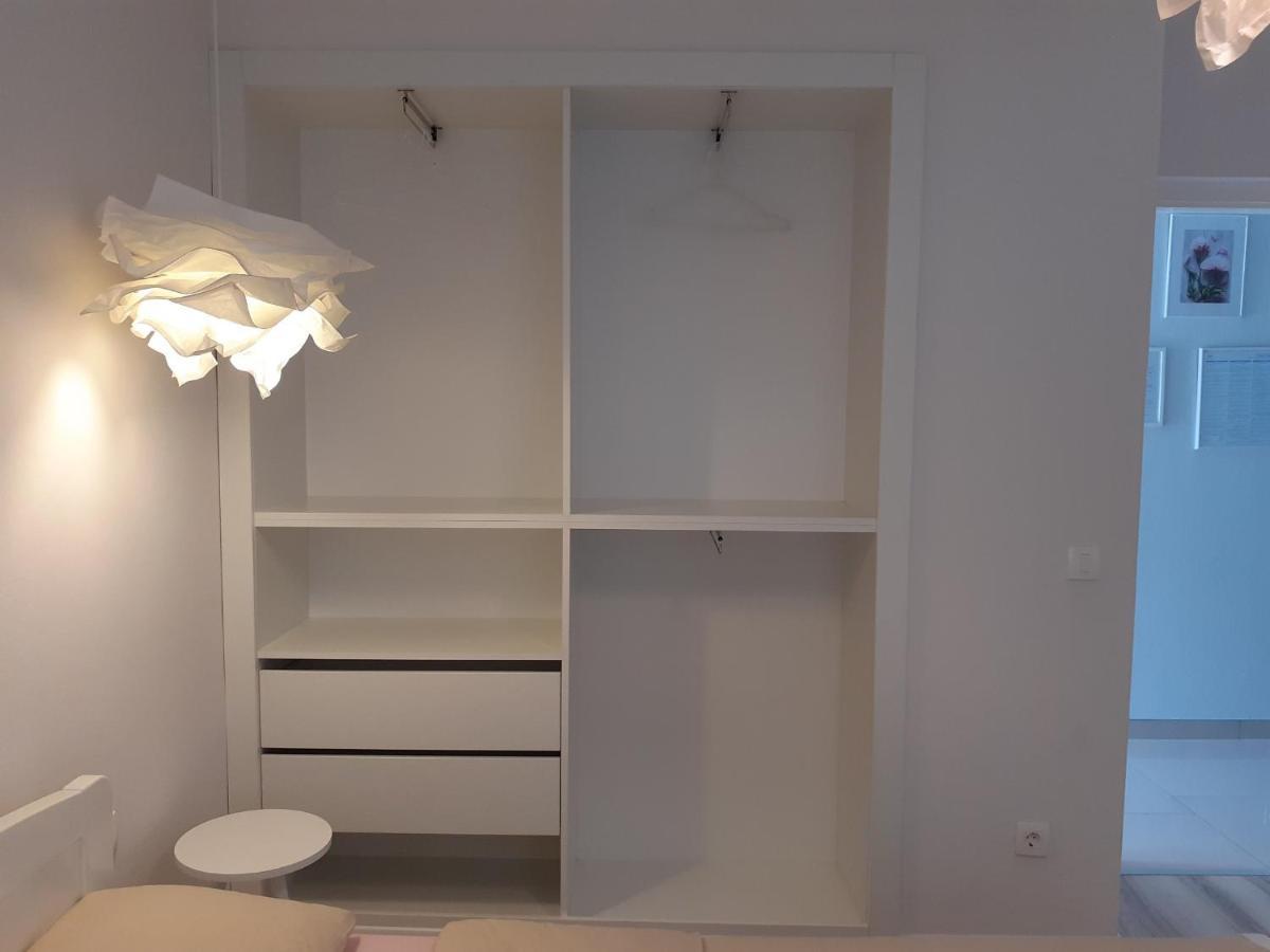 Apartment Vesel Malinska Esterno foto
